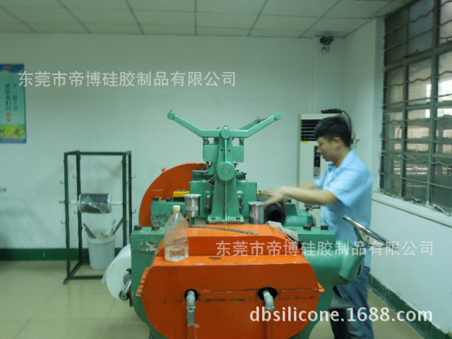矽膠(jiāo)密封製品批(pī)發市場在哪(nǎ) 矽膠密封製品批發市場在哪