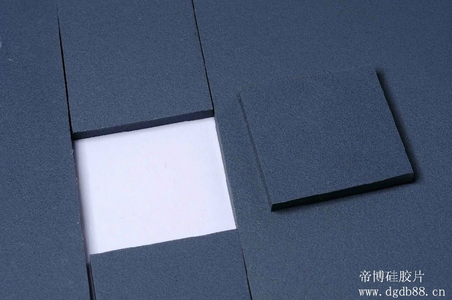 導熱矽膠片.jpg